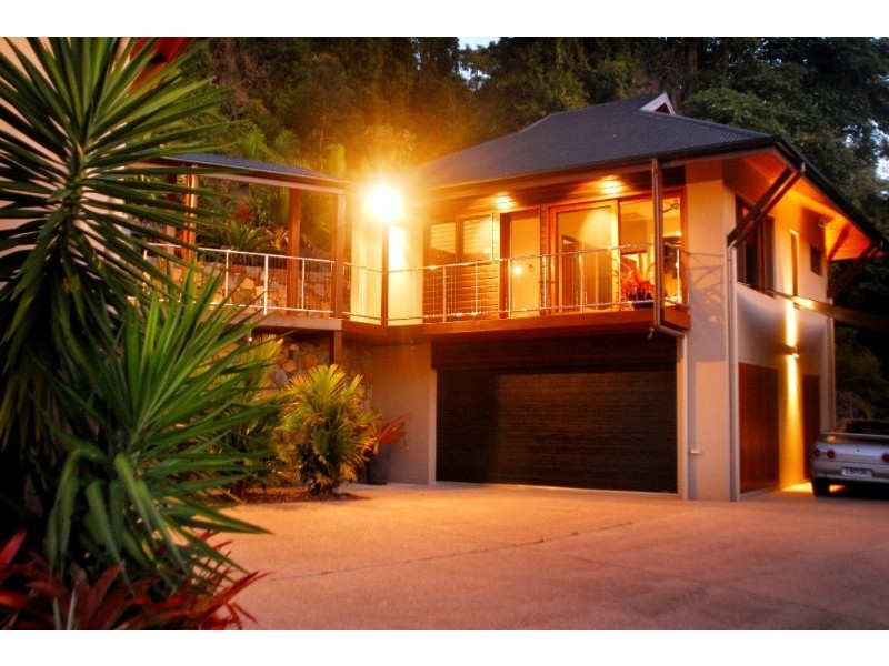133 Stanley Drive, Cannonvale QLD 4802