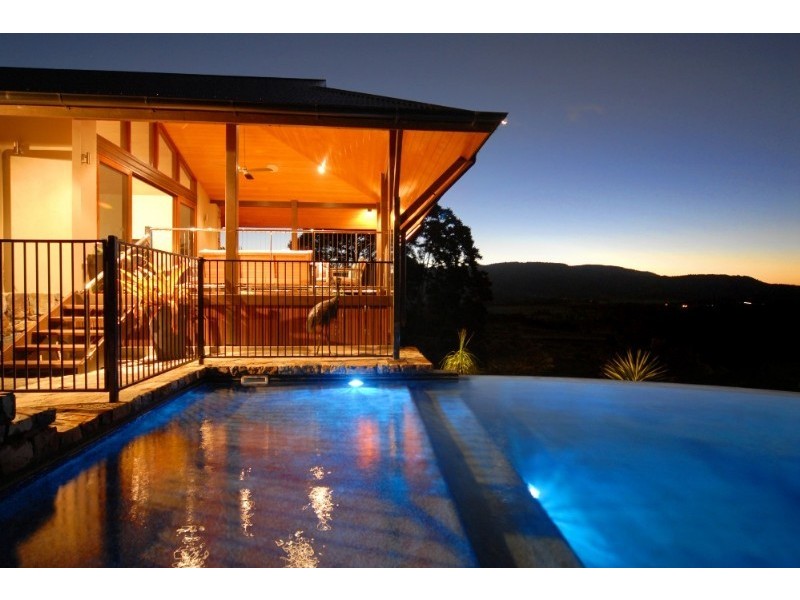 133 Stanley Drive, Cannonvale QLD 4802