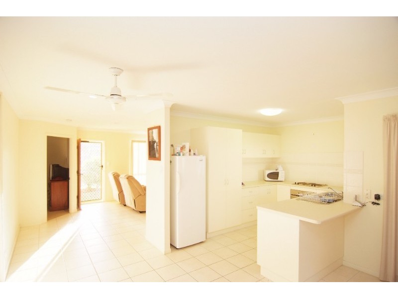 50 Banksia Court, Cannonvale QLD 4802