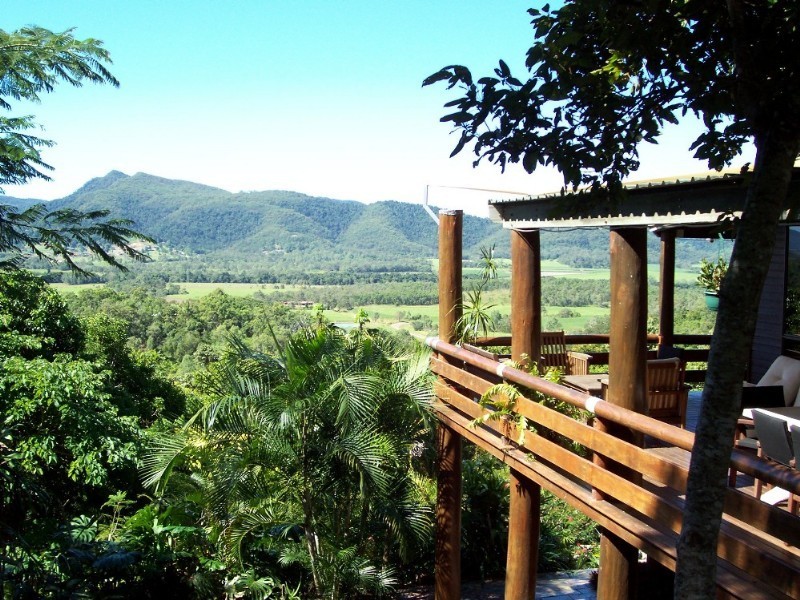 Sugarloaf QLD 4800