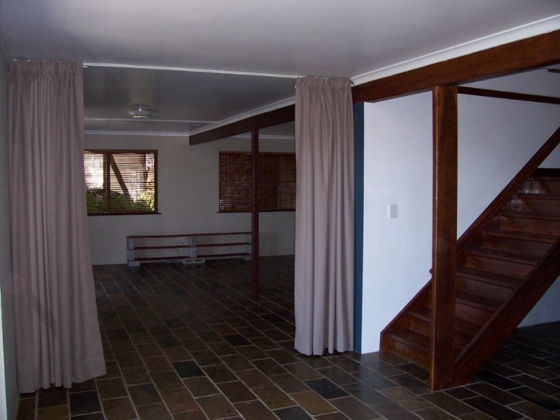 Sugarloaf QLD 4800