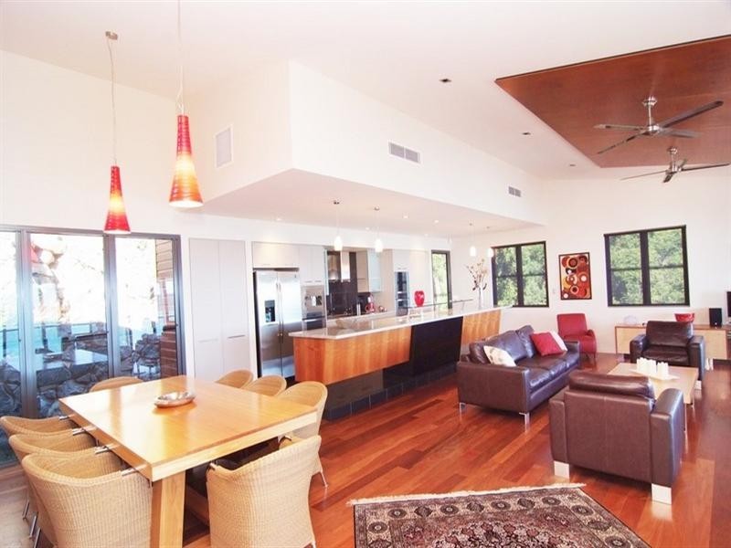 22a Kara Crescent, Airlie Beach QLD 4802