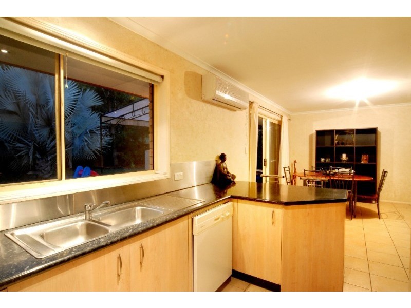 5 Teague Terrace, Cannonvale QLD 4802