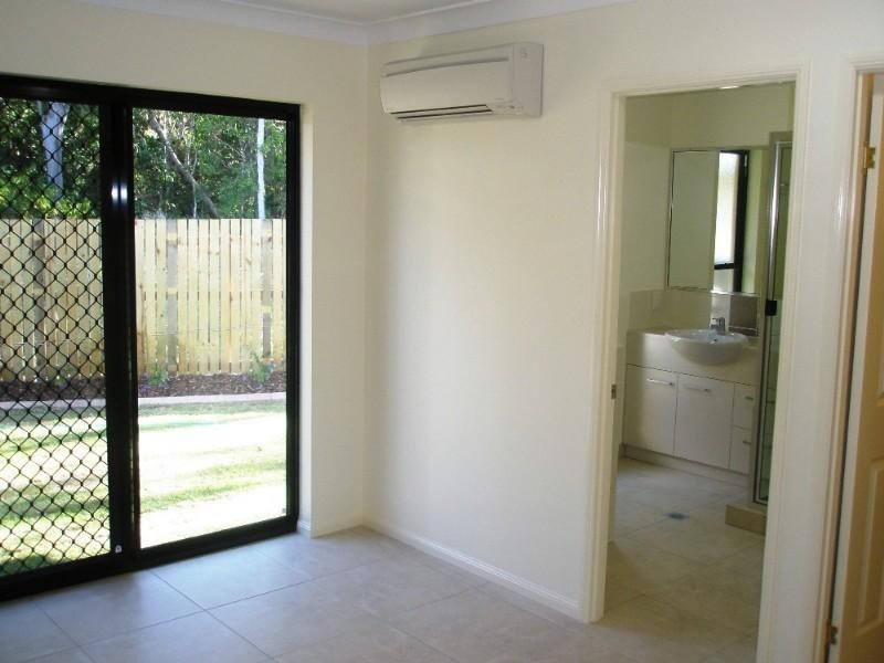 1+2/22 Armada Crescent, Jubilee Pocket QLD 4802