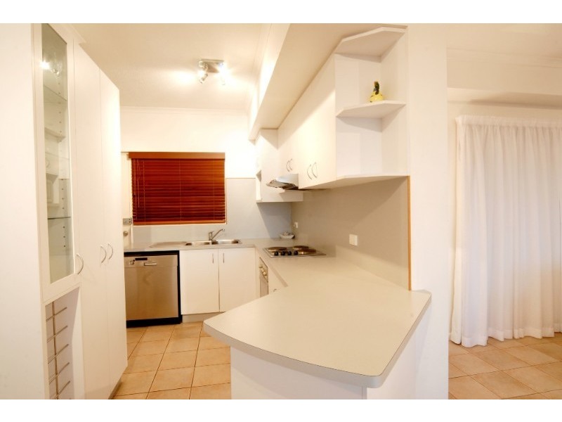 10/12 Eshelby Drive, Cannonvale QLD 4802