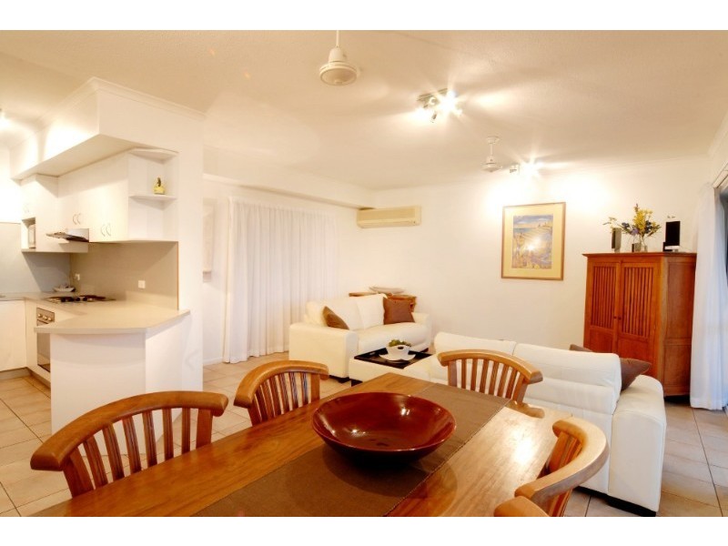 10/12 Eshelby Drive, Cannonvale QLD 4802