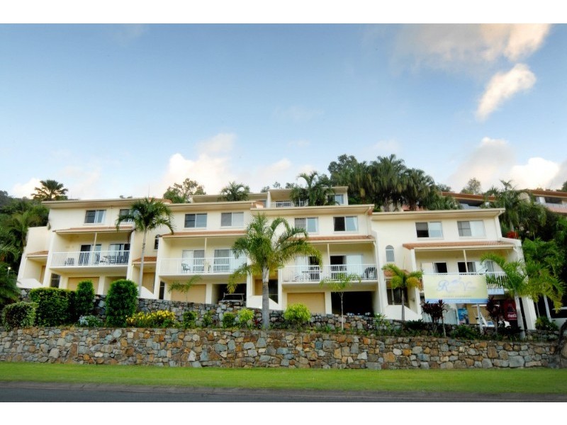10/12 Eshelby Drive, Cannonvale QLD 4802