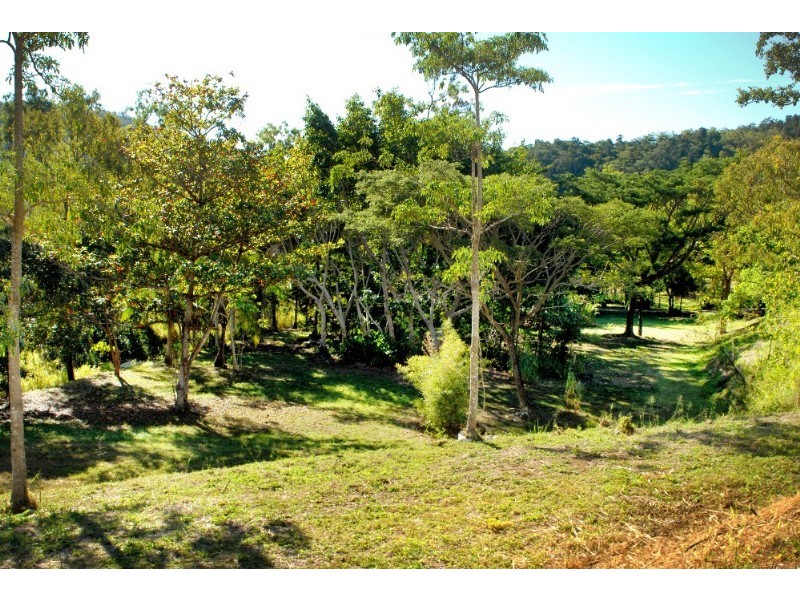 Lot 17 Pringle Road, Cannonvale QLD 4802