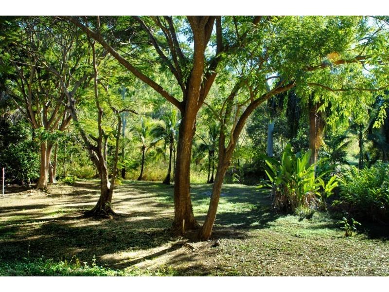 Lot 17 Pringle Road, Cannonvale QLD 4802