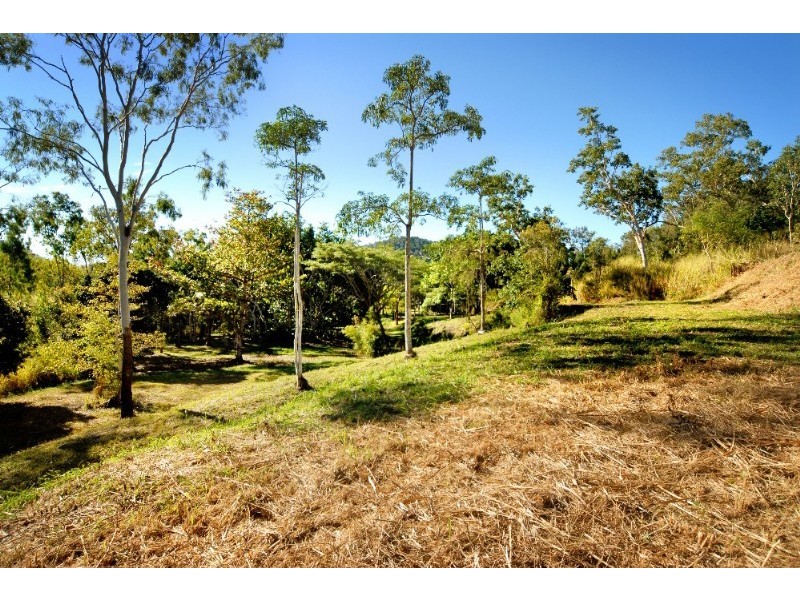 Lot 17 Pringle Road, Cannonvale QLD 4802