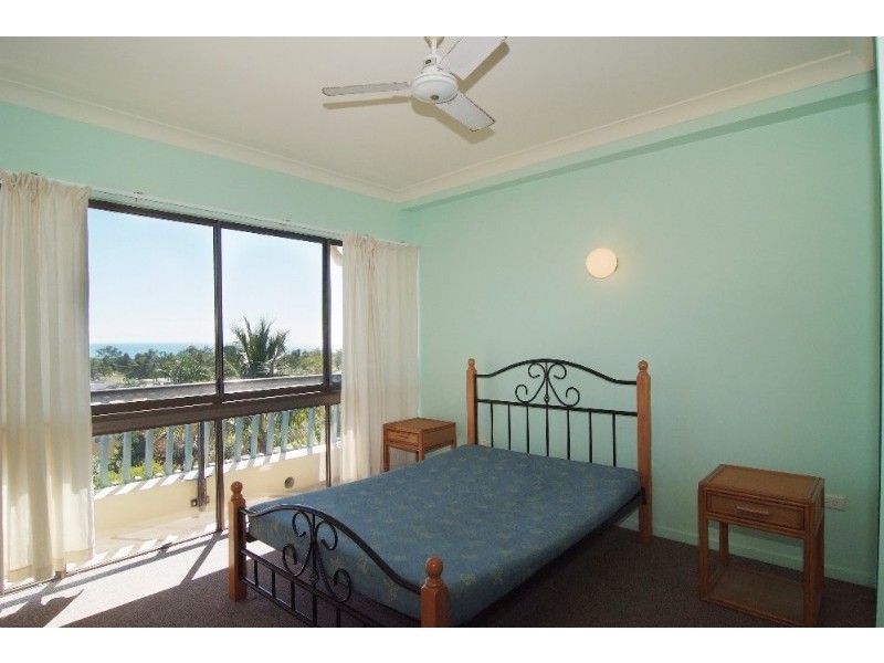 26/2 Eshelby Drive, Cannonvale QLD 4802