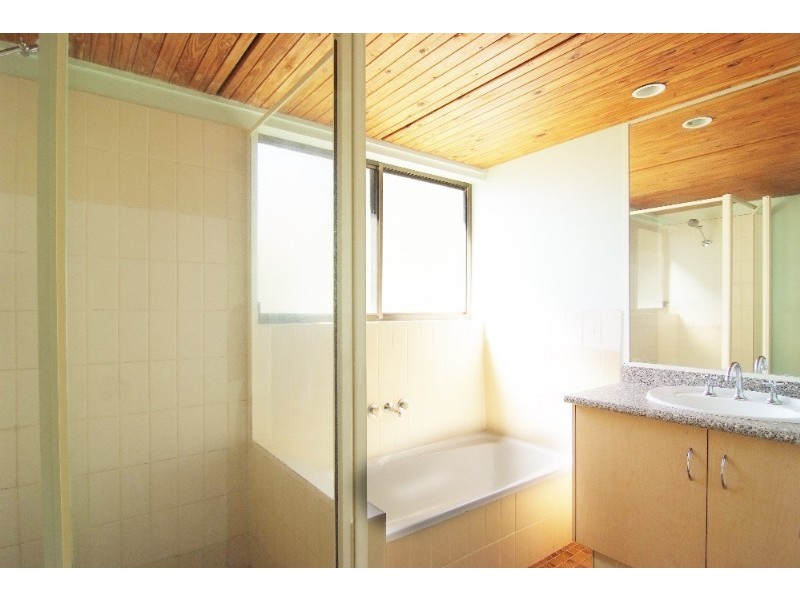 26/2 Eshelby Drive, Cannonvale QLD 4802
