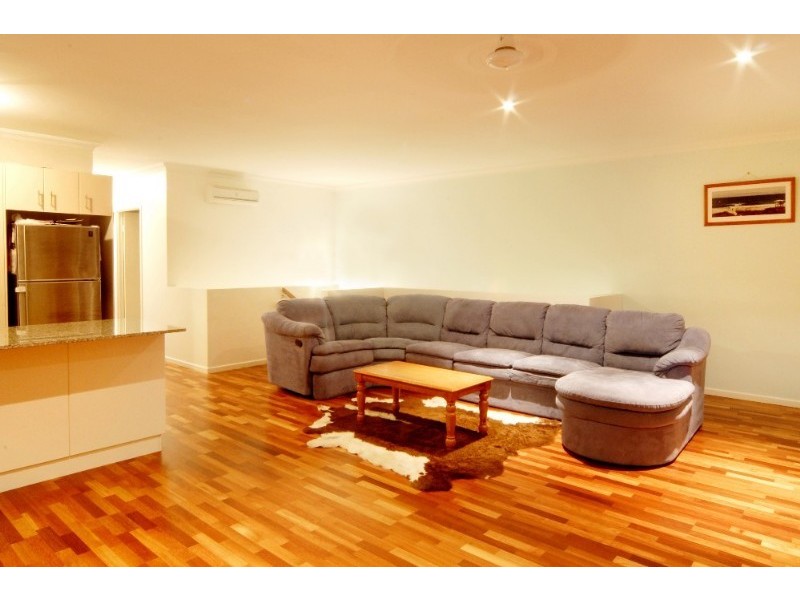 7/21 Shute Harbour Road, Cannonvale QLD 4802