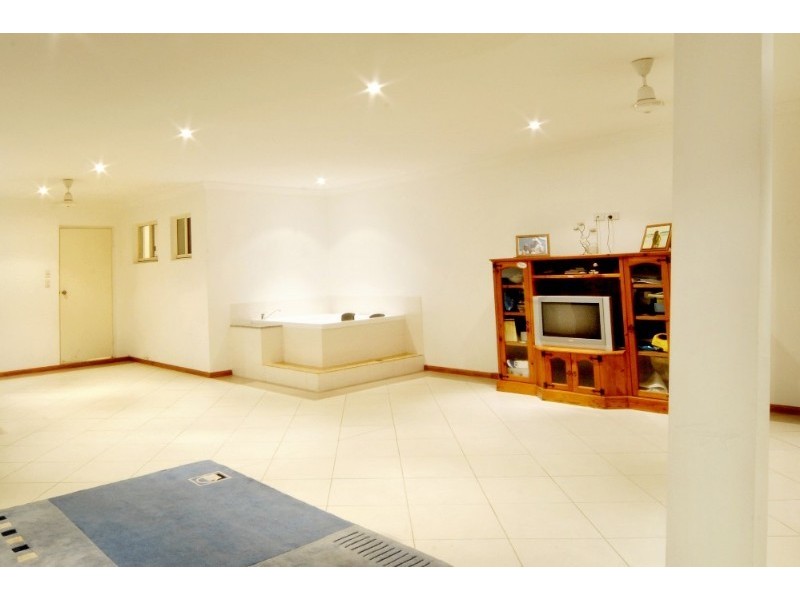 7/21 Shute Harbour Road, Cannonvale QLD 4802