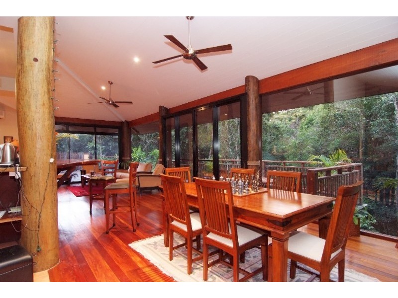 122 Orchid Road, Cannonvale QLD 4802