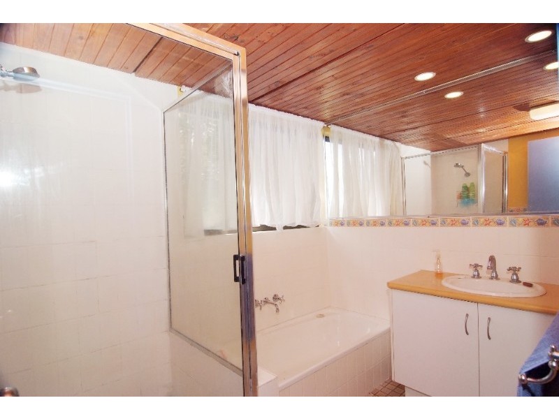 116/2 Eshelby Drive, Cannonvale QLD 4802