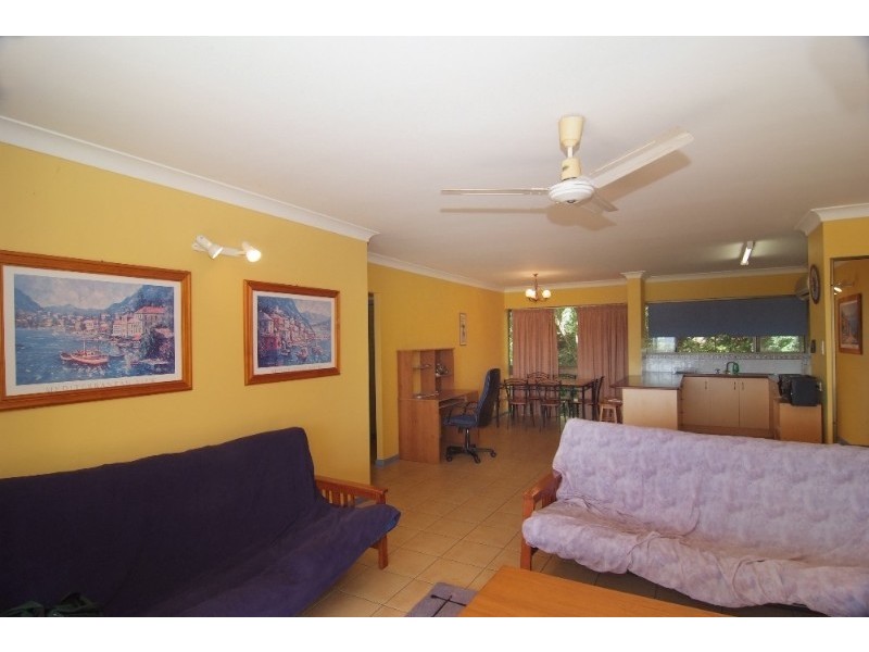 116/2 Eshelby Drive, Cannonvale QLD 4802