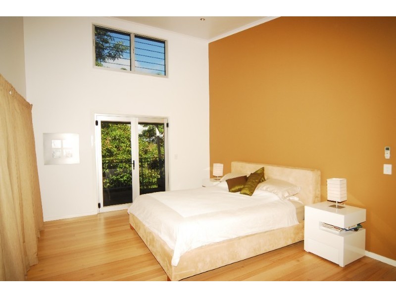 117 Kookaburra Drive, Cannonvale QLD 4802