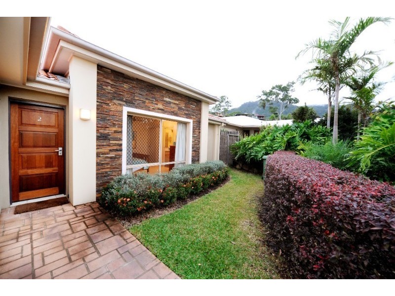 2/1 Wills Court, Cannonvale QLD 4802