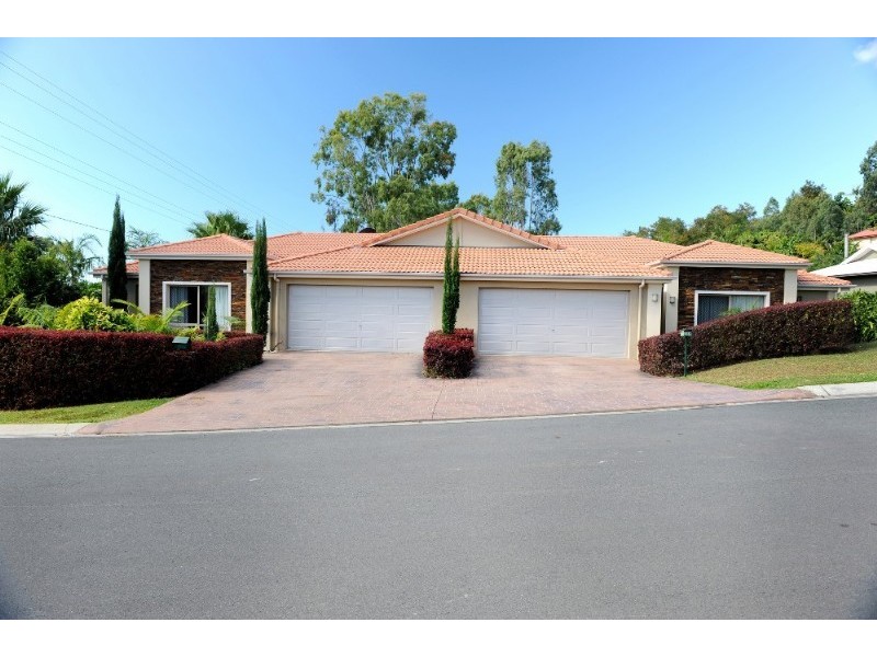 2/1 Wills Court, Cannonvale QLD 4802