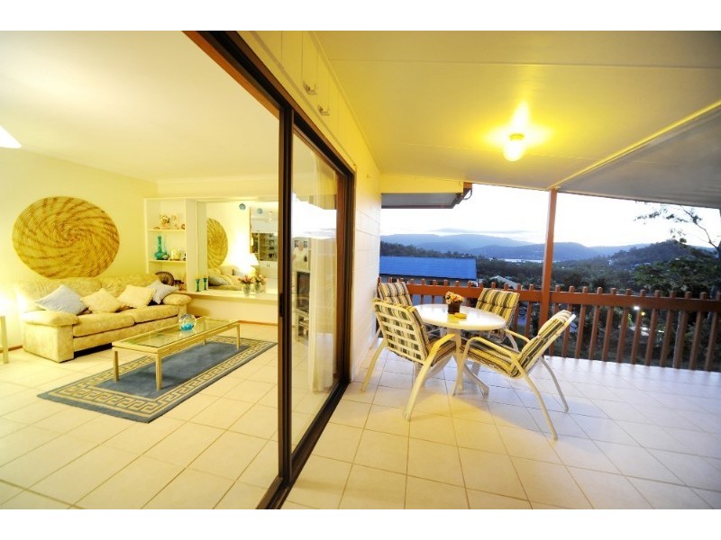 38 Island Drive, Cannonvale QLD 4802