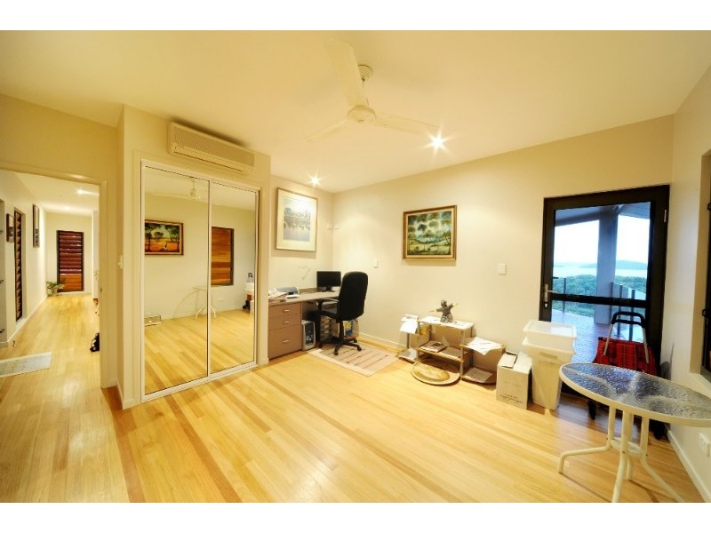 7 Shutehaven Close, Shute Harbour QLD 4802
