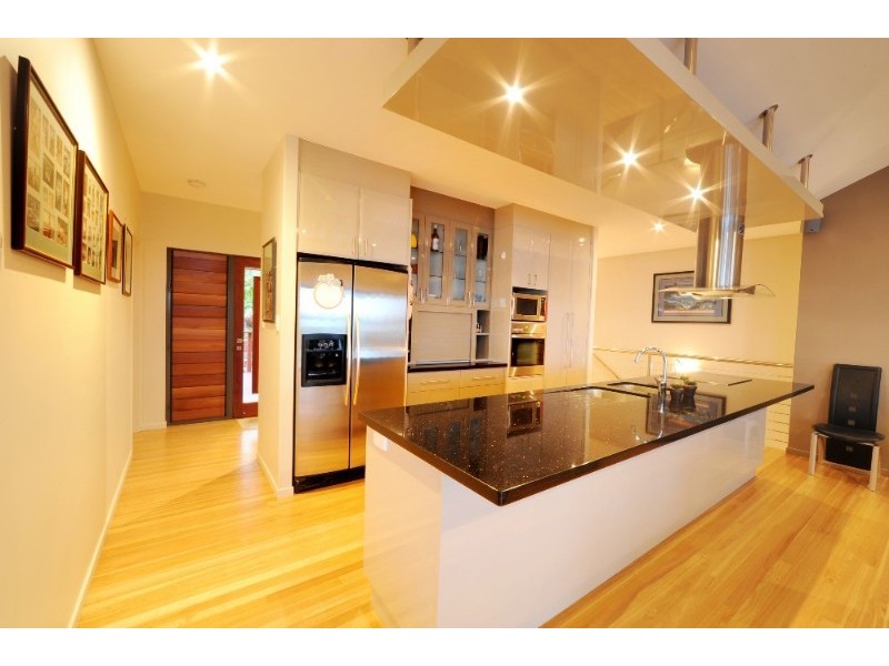 7 Shutehaven Close, Shute Harbour QLD 4802