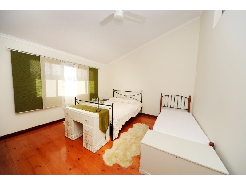 64 Valley Drive, Cannonvale QLD 4802