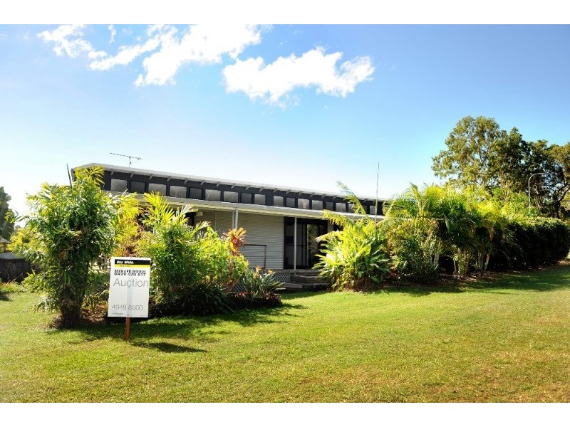 64 Valley Drive, Cannonvale QLD 4802