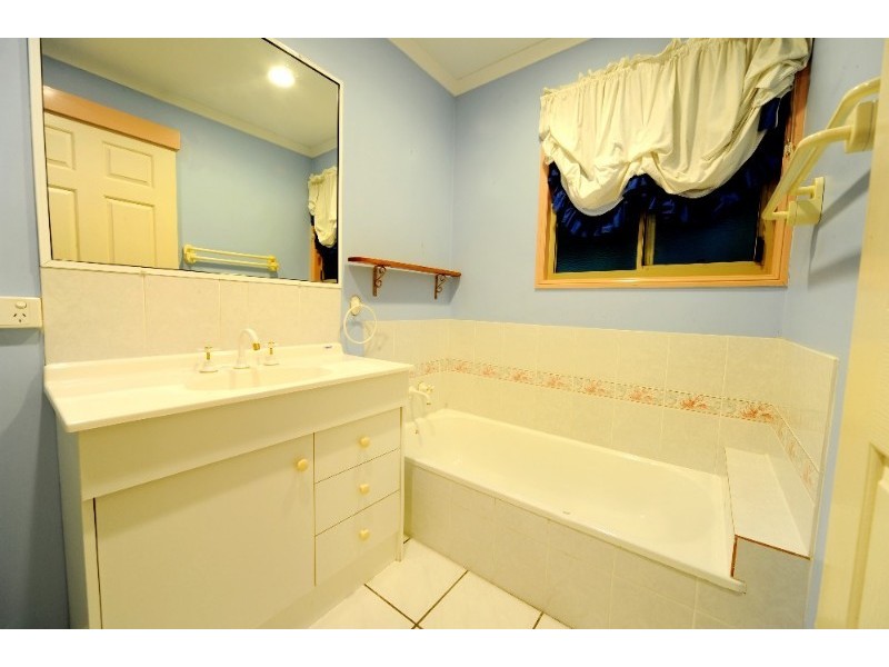 19 Sandpiper Crescent, Jubilee Pocket QLD 4802