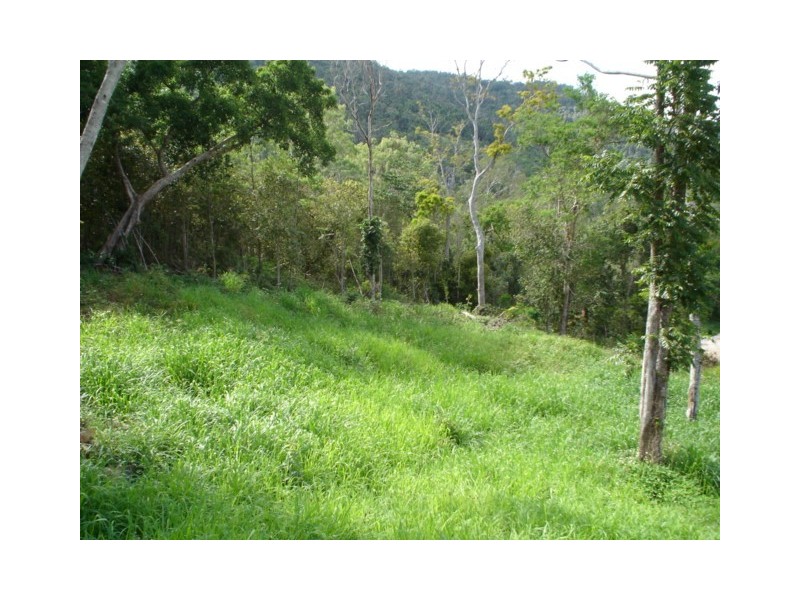 5 Golf Views Court, Cannonvale QLD 4802