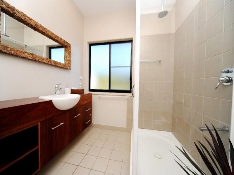 5 Mazlin Street, Airlie Beach QLD 4802