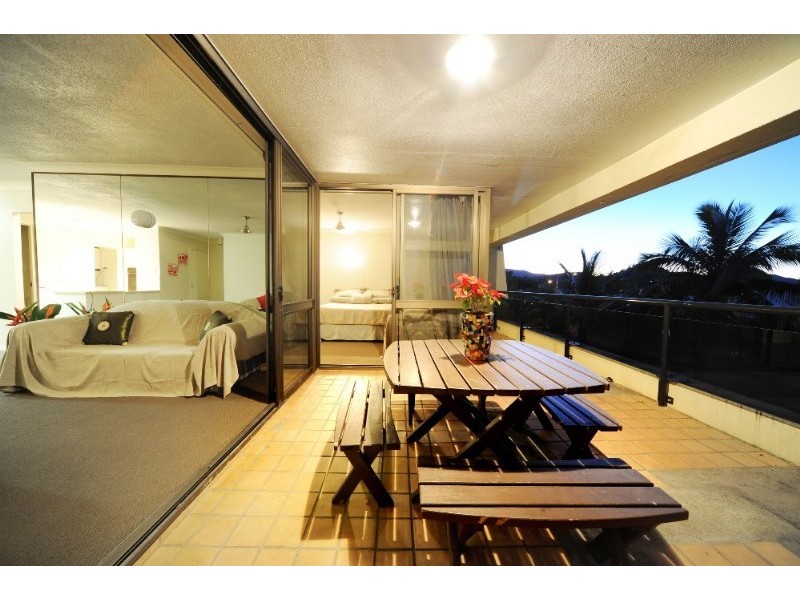 5/2 Eshelby Drive, Cannonvale QLD 4802