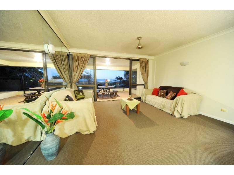 5/2 Eshelby Drive, Cannonvale QLD 4802