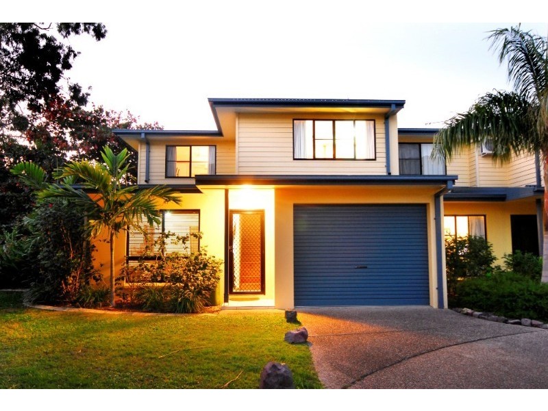 10/16 Beach Road, Cannonvale QLD 4802