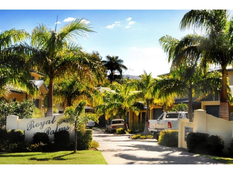 10/16 Beach Road, Cannonvale QLD 4802