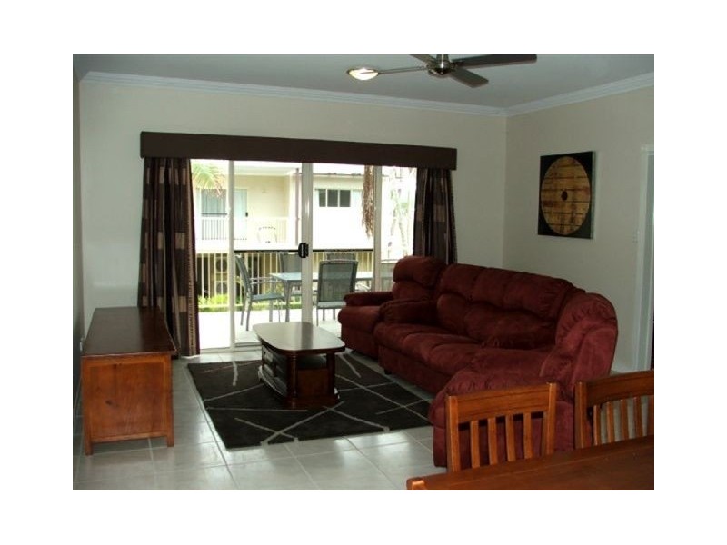 40/21 Shute Harbour Road, Cannonvale QLD 4802