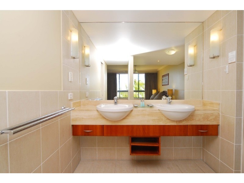 9/16 Golden Orchid Drive, Airlie Beach QLD 4802