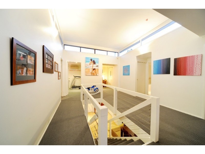 30 Coral Esplanade, Cannonvale QLD 4802