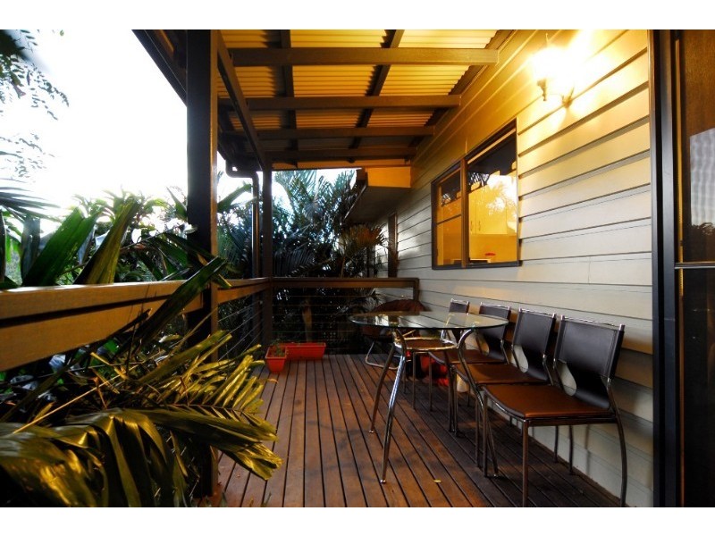 1/6 Border Drive, Cannonvale QLD 4802