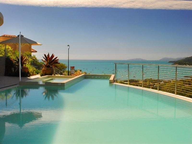 18/18 Seaview Avenuenue, Airlie Beach QLD 4802