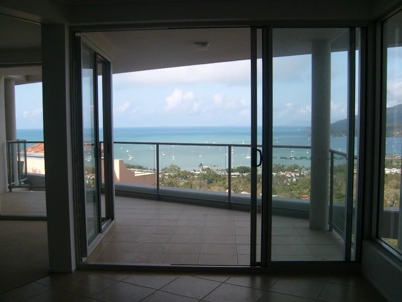 18/18 Seaview Avenuenue, Airlie Beach QLD 4802