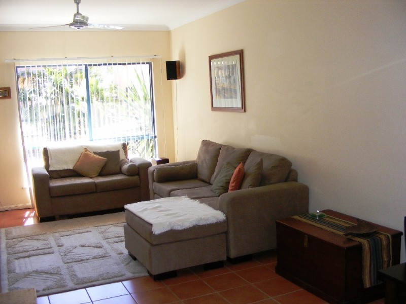 7/12 Erromango Drive, Jubilee Pocket QLD 4802