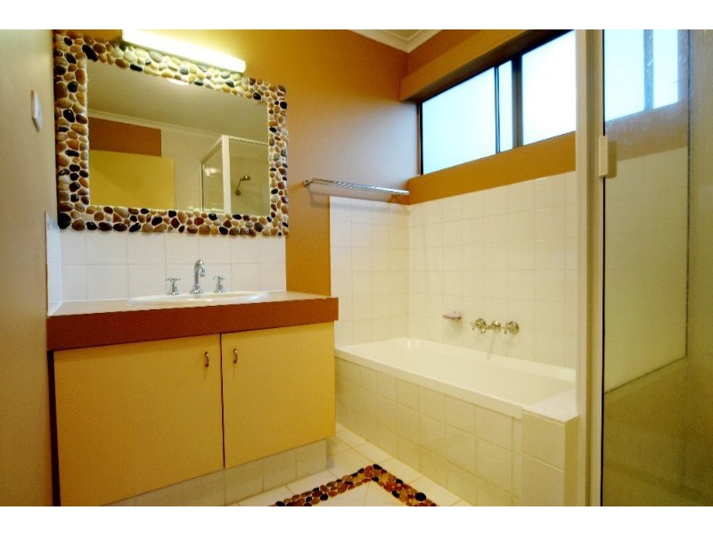 135/4 Eshelby Drive, Cannonvale QLD 4802