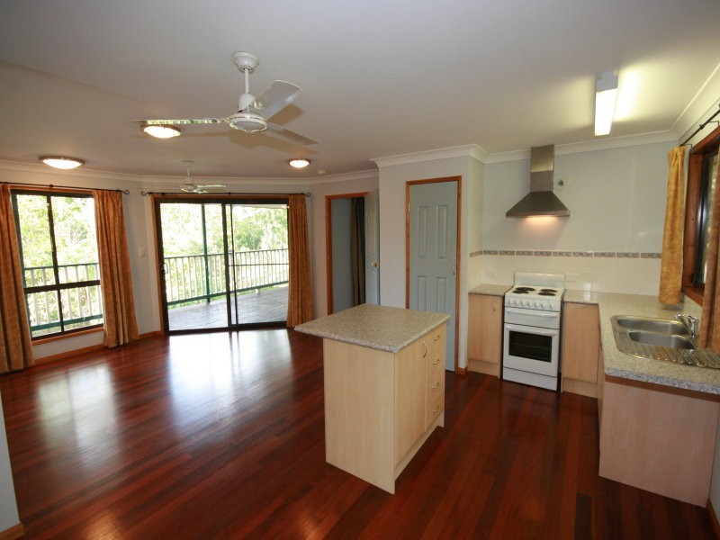 21 Braithwaite Court, Cannonvale QLD 4802