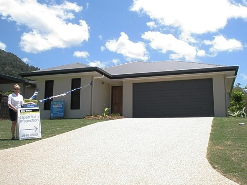 88 Abell Road, Cannonvale QLD 4802