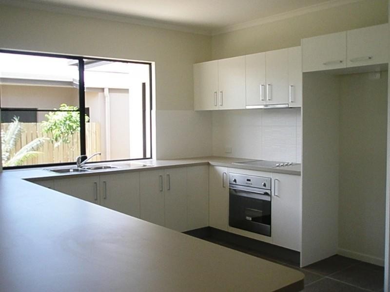 88 Abell Road, Cannonvale QLD 4802