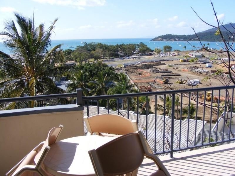 22/22a Golden Orchid Drive, Airlie Beach QLD 4802