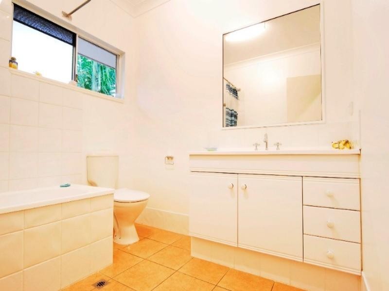 30/24 Pandanus Drive, Cannonvale QLD 4802