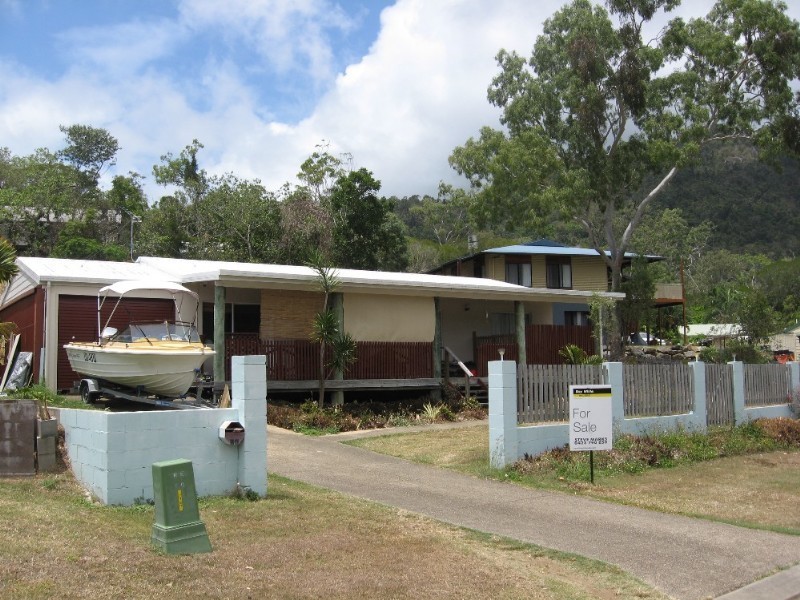 37 Sandpiper Crescent, Jubilee Pocket QLD 4802